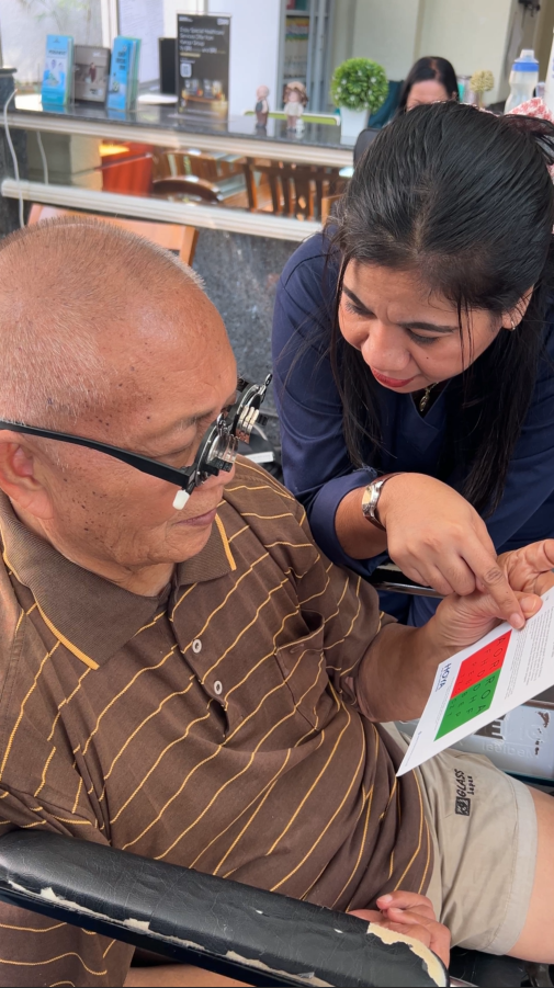 Melihat Lebih Jelas, Merawat dengan Cinta